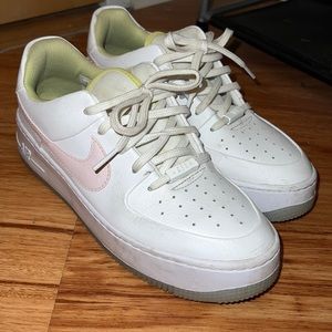 Nike Air Force 1 Sage Low